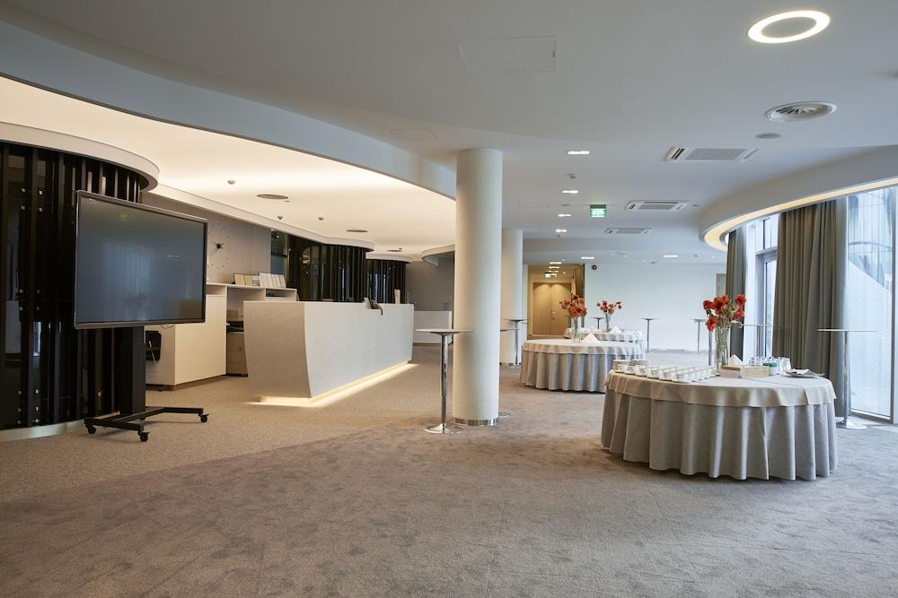 Tallink Express Hotel Eksteriør billede