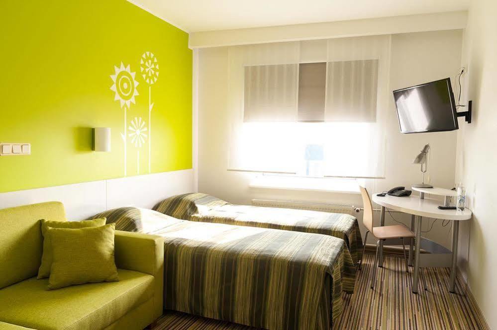 Tallink Express Hotel Eksteriør billede